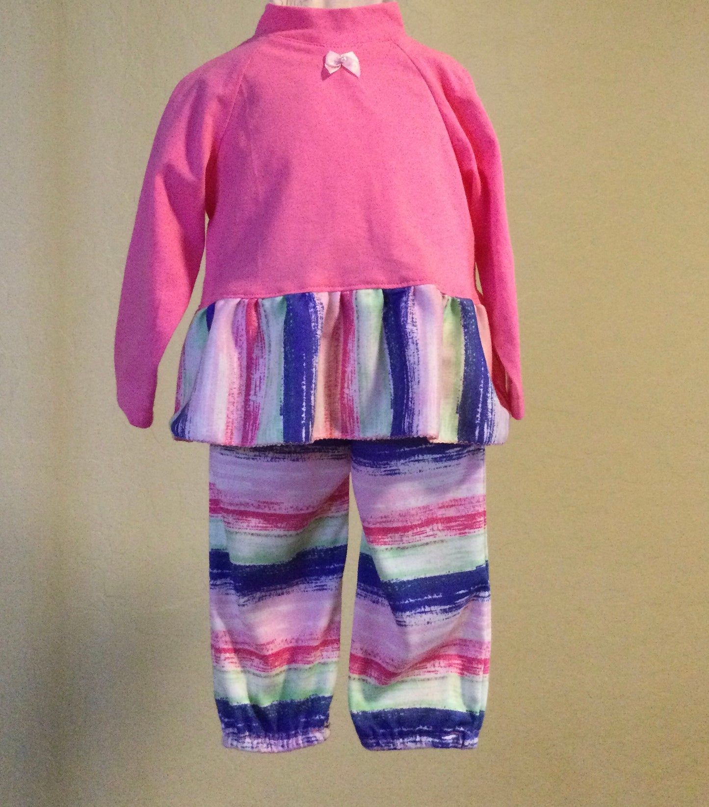 THREE-PIECE INFANT SET
