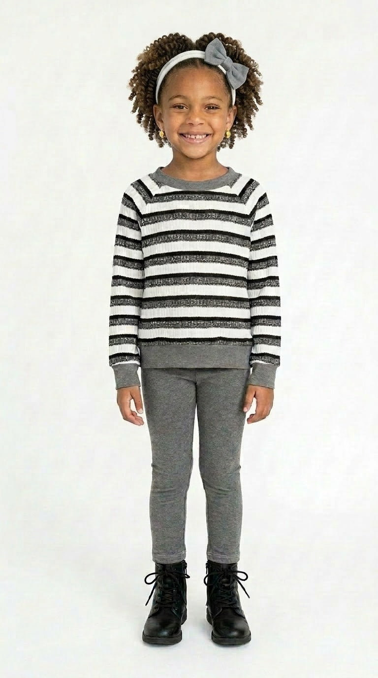 KNIT SWEATER SET